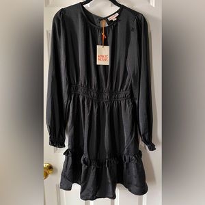 NWT Women’s Knox Rose Long Sleeve Black Dress, XS